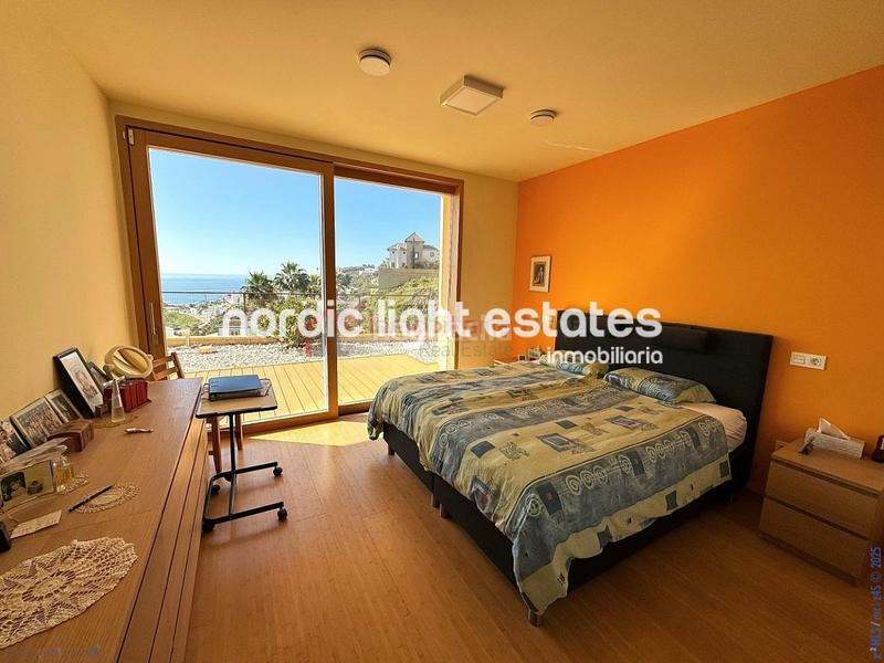 Foto 4b003d9c-96e0-40ba-9682-384d08f174db. Haus mit parking pool in El Peñoncillo Torrox