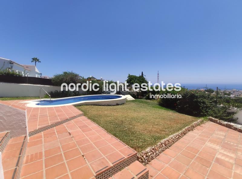 Foto ce250aa6-0a2b-46f1-936b-b0280b3399d4. Haus mit pool in Capistrano Nerja