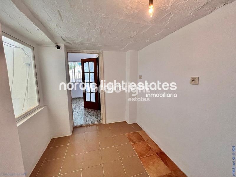 Foto 8104827d-bb4c-42a3-a1f2-01e52a033631. Maison dans Torrox pueblo Torrox