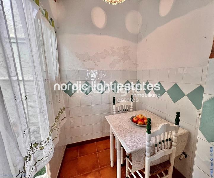 Foto f6fd1789-b0cc-4990-84a6-a1307b69e5c0. Maison dans Torrox pueblo Torrox