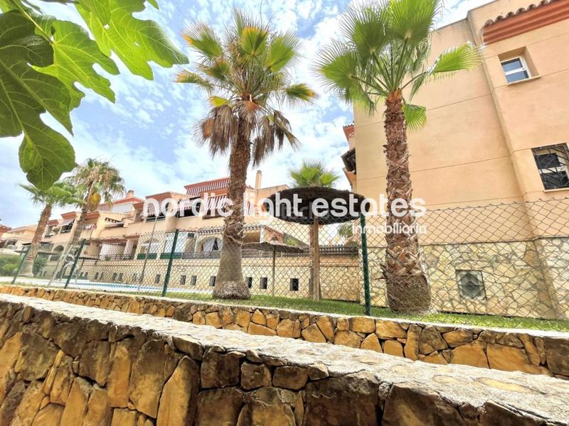 Foto b002c496-c810-4df2-acfc-bd5e2d34bdfb. Pis amb aparcament piscina a Caleta de Velez