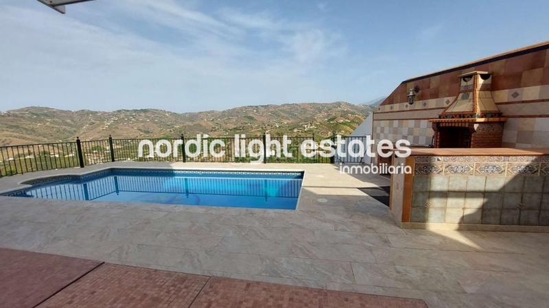 Foto 5aaee599-a9e7-4775-b7de-20d372f24ebb. Casa con parcheggio piscina in Frigiliana