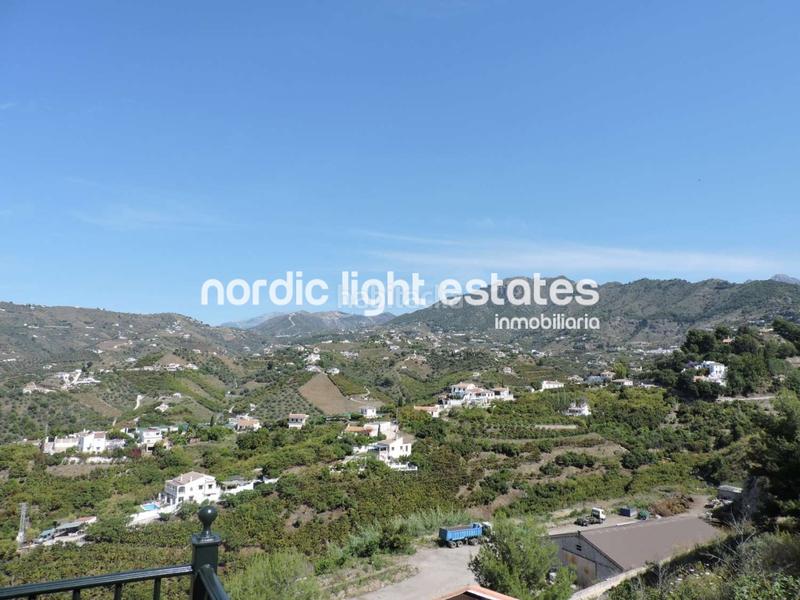 Foto 75141d11-d6b2-41c3-978b-b90c17f00ee4. Casa con parcheggio piscina in Frigiliana