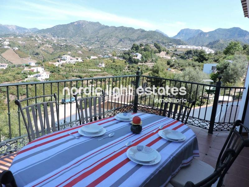 Foto e61b2716-a36a-47fd-9ba2-13fd5ff92bc8. Casa con parcheggio piscina in Frigiliana