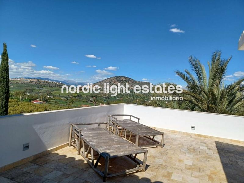 Foto 00816293-53a3-4f93-8c04-691e04a26951. House with parking pool in Coín