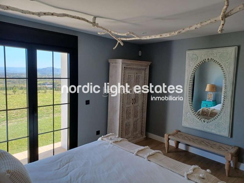 Foto 5017d50a-a9e2-4c89-87a1-1a7a2460a8ff. House with parking pool in Coín