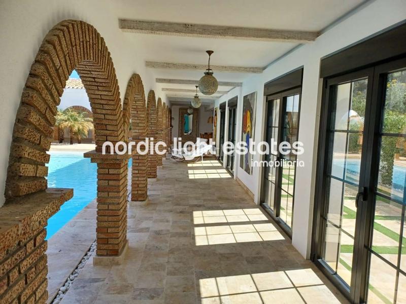 Foto 62f9e318-45df-458c-be4f-b7ab043febff. House with parking pool in Coín