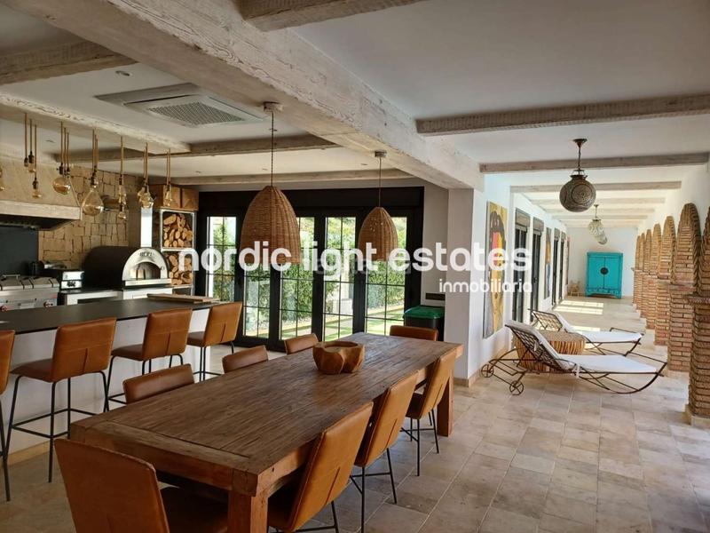 Foto 7b9241f4-5d62-43a4-95cc-5951013f3e98. House with parking pool in Coín