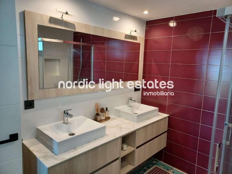 Foto a6e2d882-42c5-40c6-871b-ca0355b1da22. House with parking pool in Coín