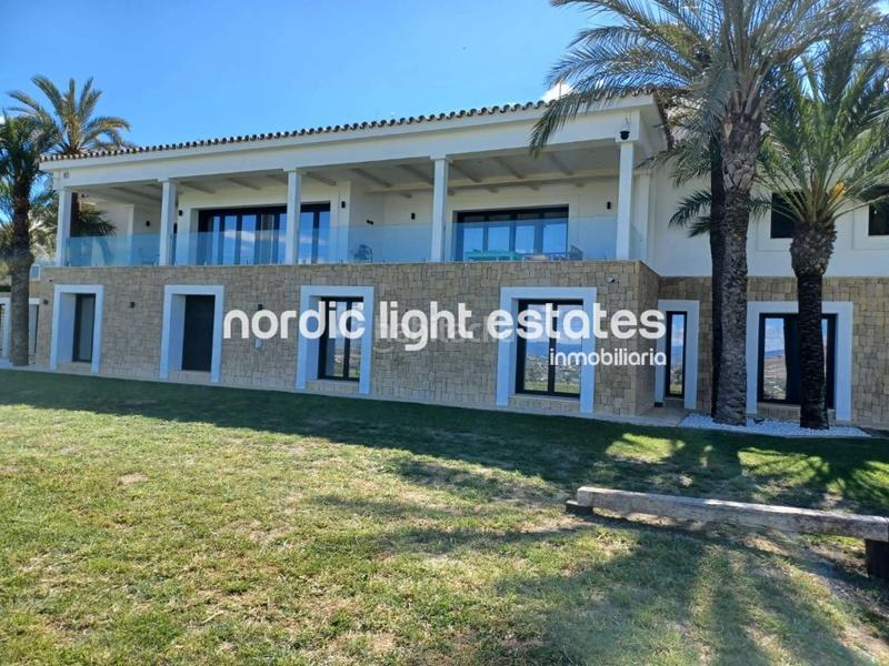 Foto b847e68e-0036-4a80-8f19-36bdc47597fd. House with parking pool in Coín