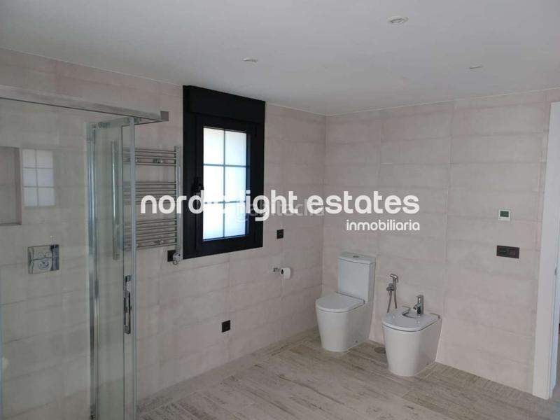 Foto c31fa302-829b-4cd2-87cf-25a14a274a2d. House with parking pool in Coín