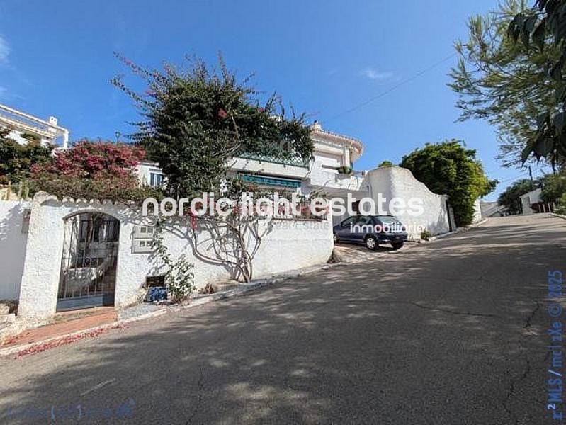 Foto 7091d048-4c52-42e2-bd03-04e53e8572e8. Casa en Capistrano Nerja