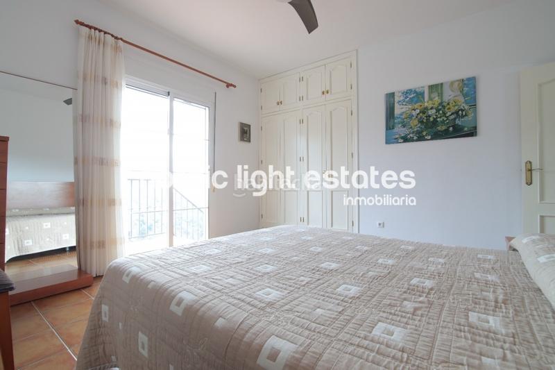 Foto 3bf6bbbe-99d0-4381-a733-7f5ccce4f28a. Casa amb piscina a Frigiliana