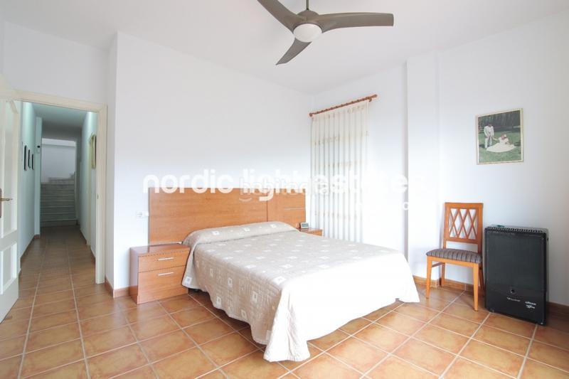 Foto 5504e7e9-29b6-4976-9fa8-732a2551c82d. Casa amb piscina a Frigiliana