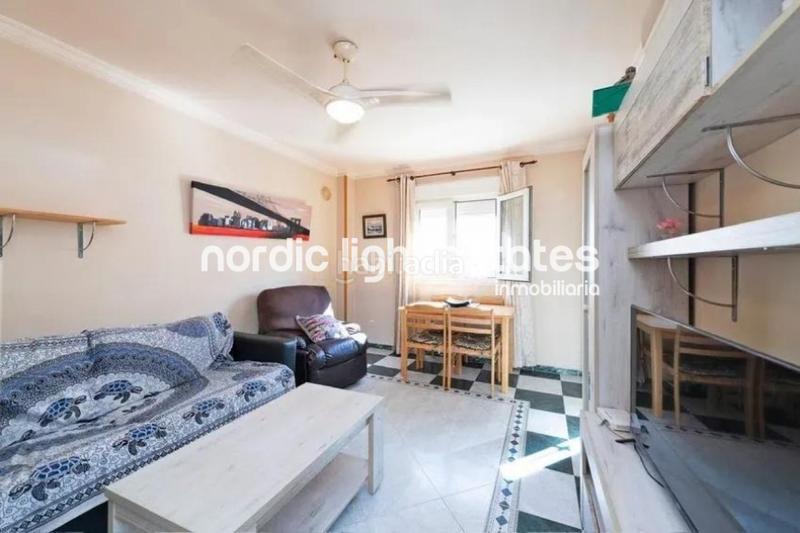 Foto dd462a7b-60a3-439e-b216-fb460c35545b. Piso en Centro Nerja