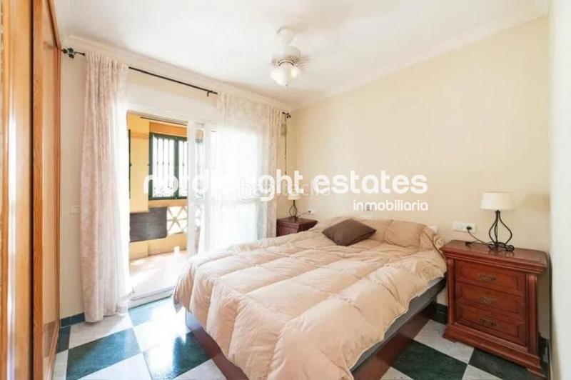Foto ec99a033-df31-450b-b573-d79c4a9838bb. Piso en Centro Nerja