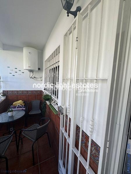 Foto c24b2baa-0e09-4b29-85aa-67f6f2311b26. Appartamento con piscina in Chaparil - Torrecilla - Punta Lara Nerja