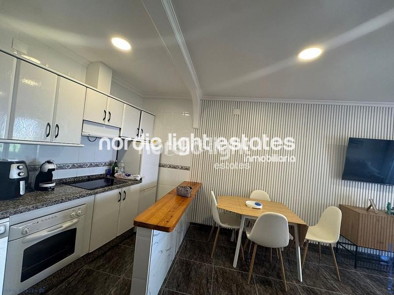 Foto 60f64925-80c4-4039-bb9d-158a5a50b0cc. Etagenwohnung mit pool in Chaparil - Torrecilla - Punta Lara Nerja