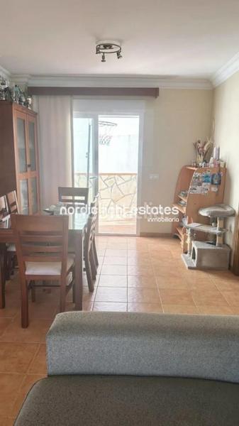 Foto 20124ddf-7eb6-41a6-8715-8a9e9d27e774. Casa con parcheggio piscina in Almijara Nerja