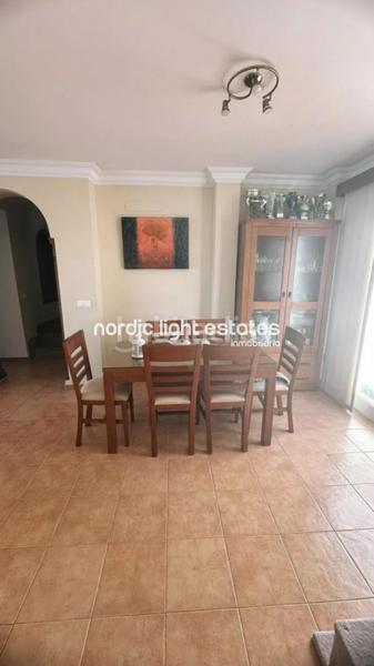 Foto bc3374ac-ca37-43c2-80ab-27af0c83d8b4. Haus mit parking pool in Almijara Nerja