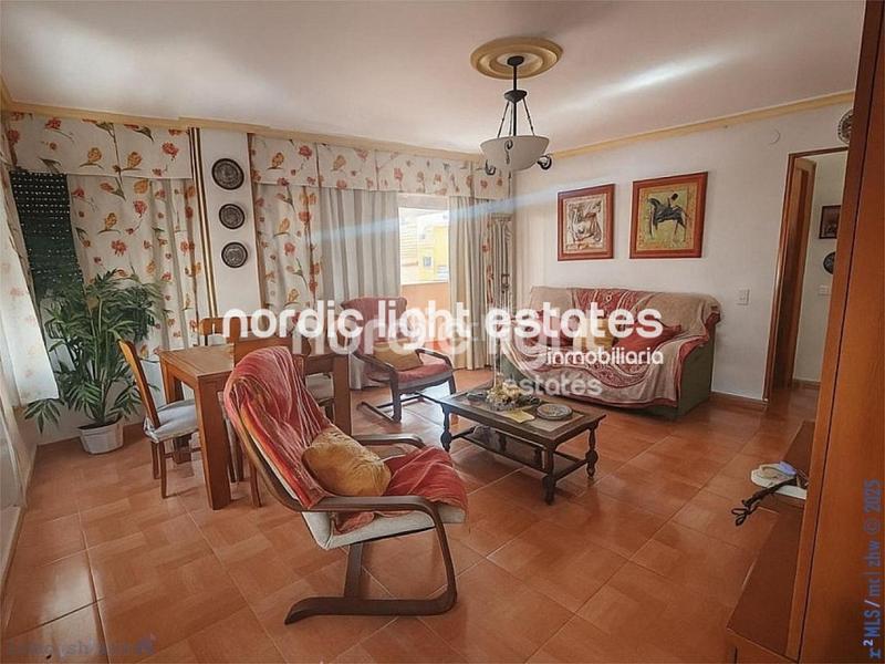 Foto e77de682-2aba-441f-b967-93d47e5caecd. Piso en Poniente-Faro Torre del Mar