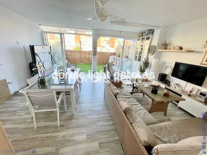 Foto 230969e0-005c-48a0-9333-3db41b17d9b9. Casa amb aparcament piscina a Añoreta Golf - Paraíso del Sol Rincón de la Victoria