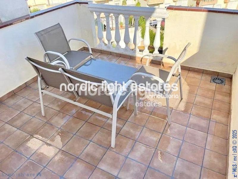 Foto b6603362-b358-4cd1-91d1-9d1ea0d8c423. Casa amb aparcament piscina a Añoreta Golf - Paraíso del Sol Rincón de la Victoria