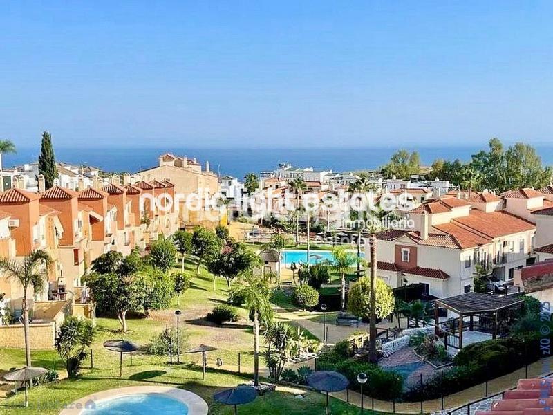 Foto d7c54e71-65bd-45be-95e6-c09ba6d483f0. Casa amb aparcament piscina a Añoreta Golf - Paraíso del Sol Rincón de la Victoria