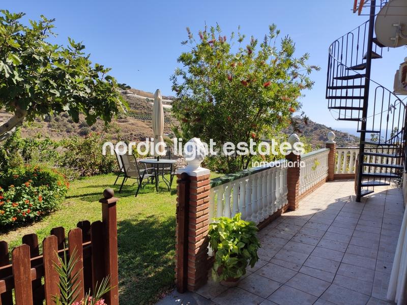 Foto 2c05d9f5-4861-4a79-8172-0ab8f47ebad8. Rent house with parking pool in Torrox pueblo Torrox