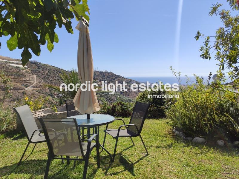 Foto a260ccd4-db26-40be-ae5f-48356c8628ac. Location maison avec parking piscine dans Torrox pueblo Torrox