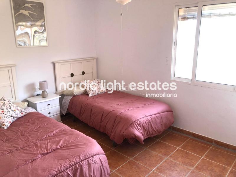 Foto 6b30e8b5-0df3-4729-8c85-0fc741a1dd55. Casa con piscina in Torrox pueblo Torrox