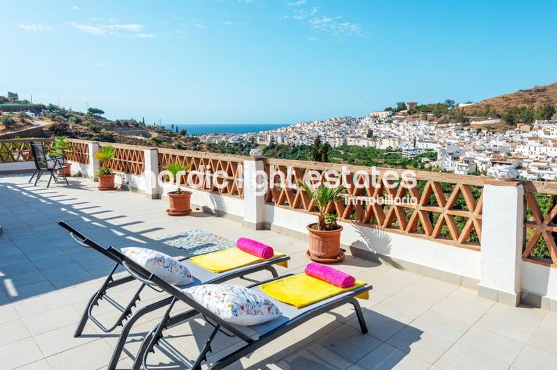 Foto eb718c4a-1181-42ee-b307-1a83e5397205. Casa con piscina in Torrox pueblo Torrox