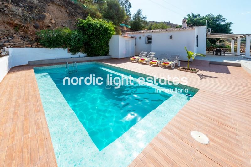 Foto 30e0d784-7796-4e4d-8826-2e76f00fe2e3. Maison avec piscine dans Torrox pueblo Torrox
