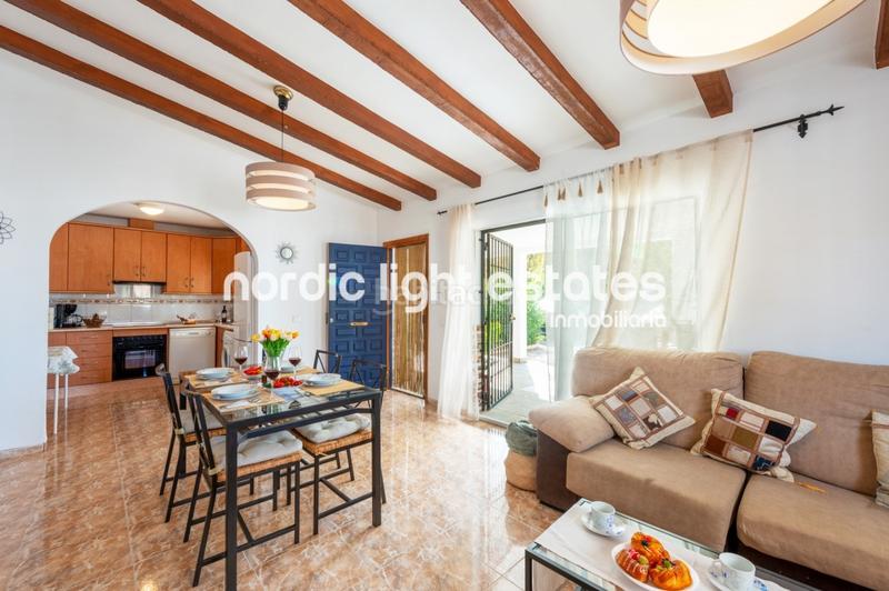 Foto 45cfded6-9996-40ca-ae6f-4a1246212e78. Maison avec piscine dans Torrox pueblo Torrox