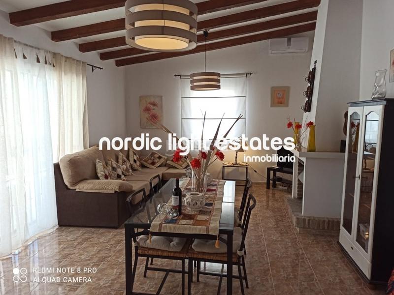 Foto 8b1c0dd2-30bf-4985-82dd-5437c902de35. Maison avec piscine dans Torrox pueblo Torrox