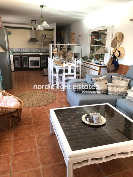 Foto f15fedd2-5af2-4d0d-8280-8d0edb8abbeb. Maison avec piscine dans Torrox pueblo Torrox