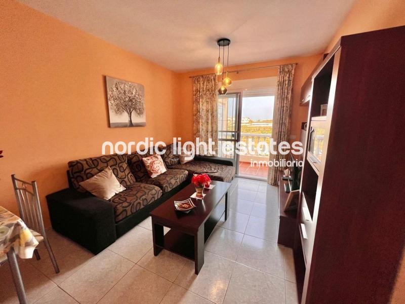 Foto 2042c137-45f3-461c-b5f0-90e1eb2d2f69. Etagenwohnung mit parking pool in Torrox park Torrox