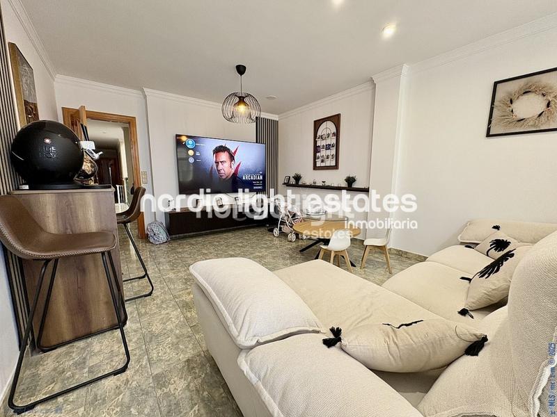 Foto 48b71bc6-6286-4301-9d1c-60274dc556a7. Casa con parcheggio in Caleta de Velez