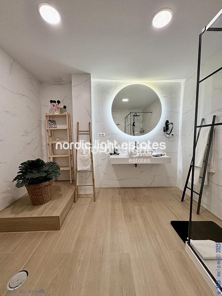 Foto 4bbbe390-4a08-4aa8-abd9-91c325a5262c. Casa con parcheggio in Caleta de Velez