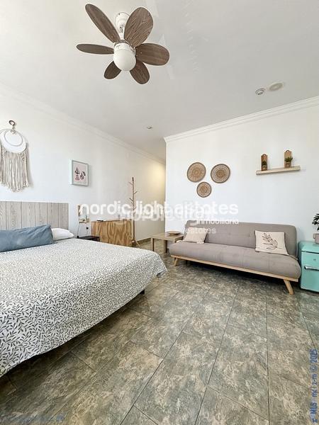 Foto 4ed289f6-2eb0-4ad6-a0c8-e6d91290fb55. Casa con parcheggio in Caleta de Velez