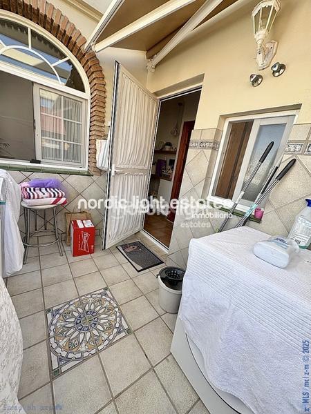 Foto 570b3ad1-f71c-4655-ad0d-575550c3879f. Casa con parcheggio in Caleta de Velez