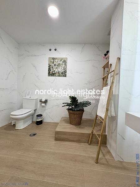 Foto 954e7156-bee4-45fe-85aa-0bf3e214d5ed. Casa con parcheggio in Caleta de Velez