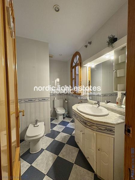 Foto cf92a0b7-23de-43eb-beed-9ee068601348. Casa con parcheggio in Caleta de Velez