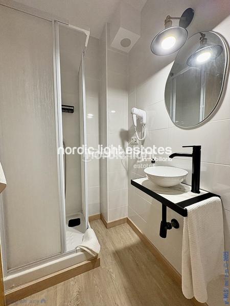 Foto f5218466-1ac0-447c-9e55-754419dbac62. Casa con parcheggio in Caleta de Velez