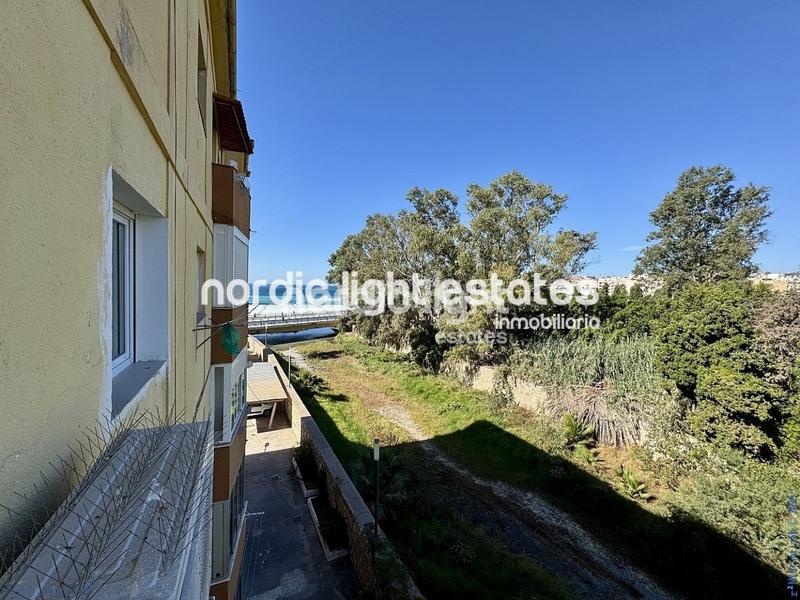 Foto 142eea8d-4a19-47f4-a0fe-1986e4ee3ce0. Appartement avec parking dans Velilla - Velilla Taramay Almuñécar