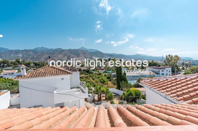 Foto 1d267675-2392-4cfb-b092-0be3a04394b6. House with parking pool in Avda Pescia - Ctra de Frigiliana Nerja