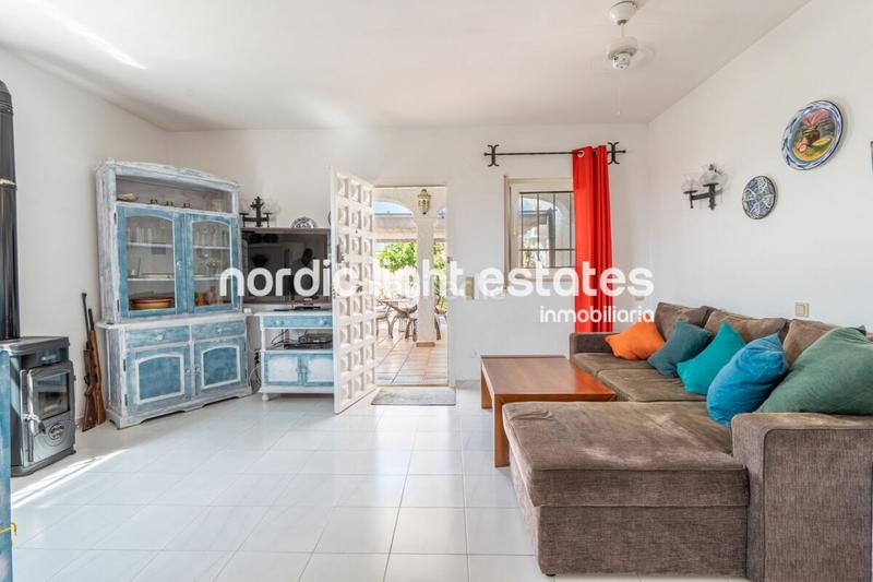 Foto 1e343df1-6e4f-44fb-9ef8-544a295a6c77. House with parking pool in Avda Pescia - Ctra de Frigiliana Nerja