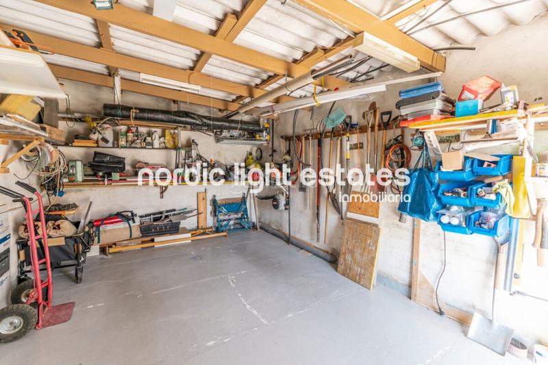 Foto 35c53e3a-5959-4243-8e90-9d004f5aef1c. House with parking pool in Avda Pescia - Ctra de Frigiliana Nerja