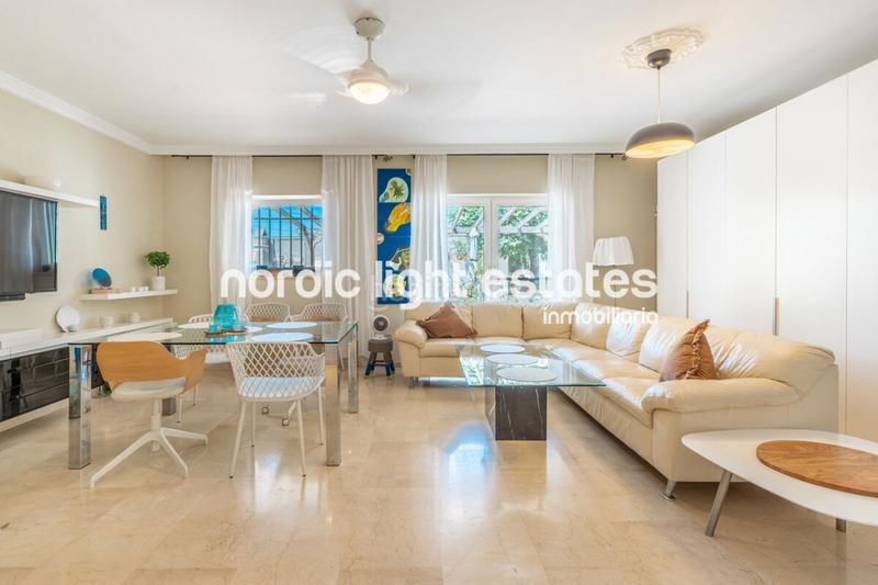 Foto f993e469-cd55-42ed-870f-aec5b7d8941f. House with parking pool in Avda Pescia - Ctra de Frigiliana Nerja