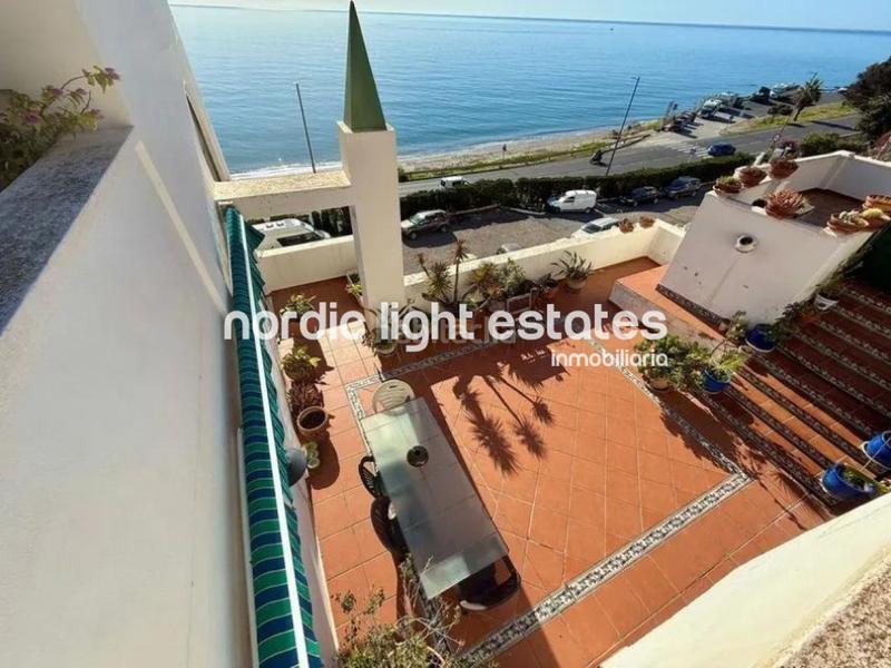 Foto 78123da5-3bfc-4c9a-885b-5c3d2d49f770. Flat with parking in El Peñoncillo Torrox